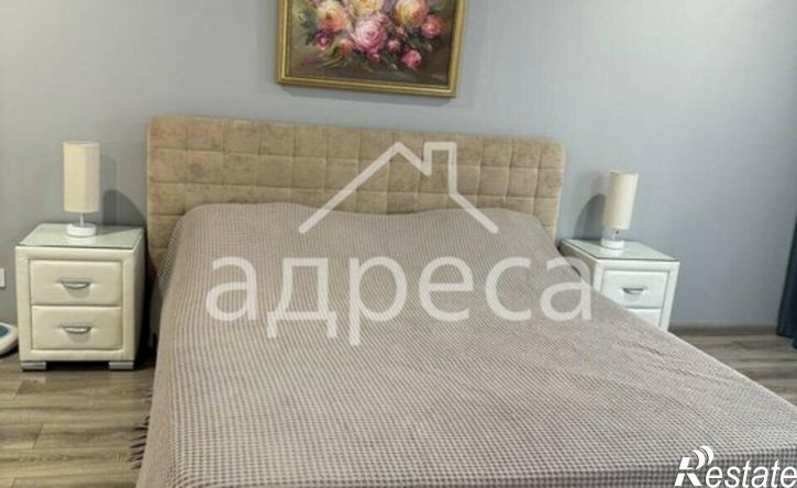 3-комн квартира улица Братьев Коростелёвых, 81,  д. 81