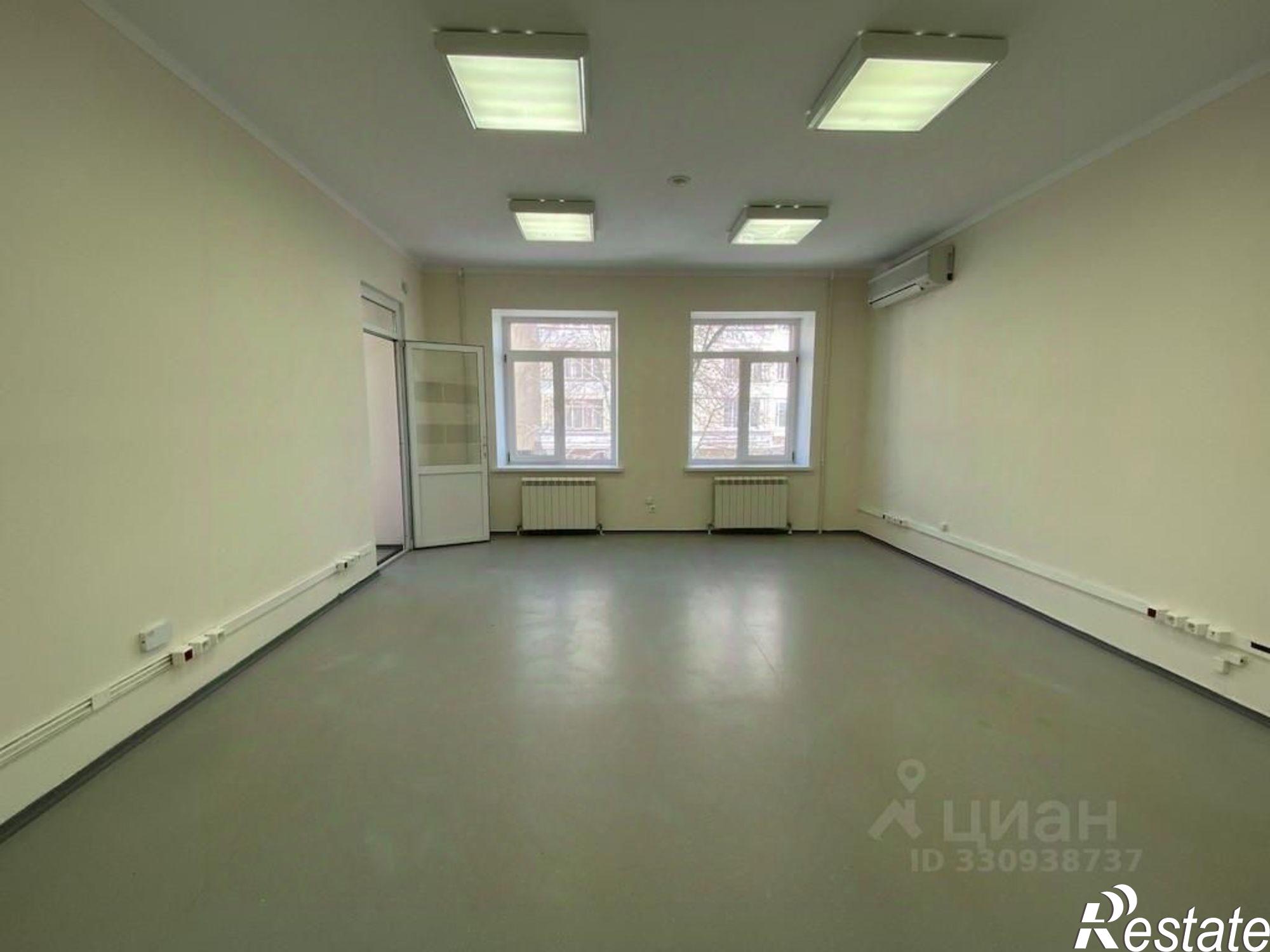 Купить офис, помещение под офис за 34 956 300 рублей на ул Ленинская, 224