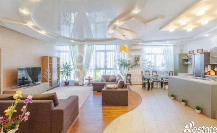 3-комн квартира ул Степана Разина, 102,  д. 102