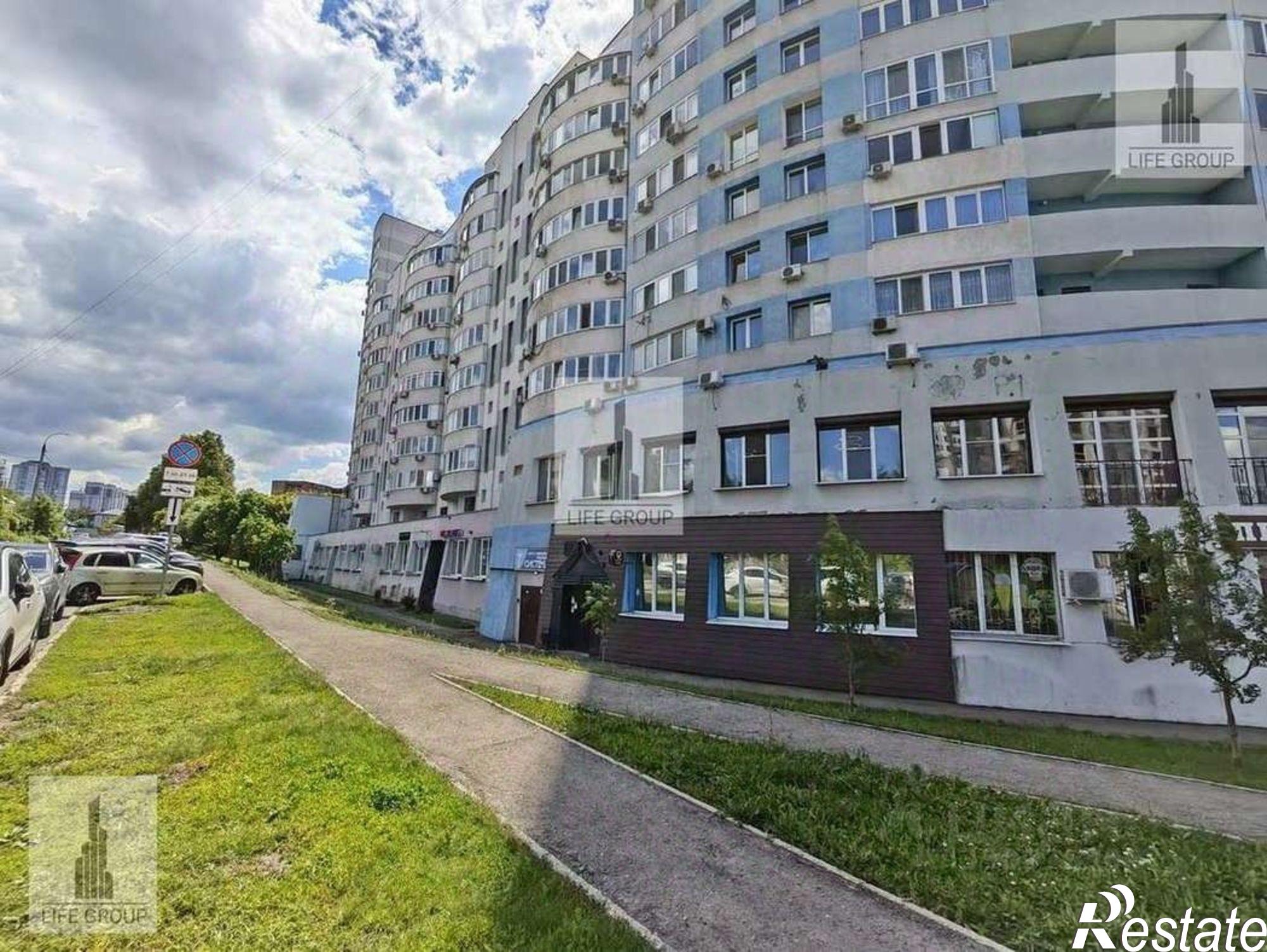 Купить торговое помещение за 19 468 300 рублей на Парковый переулок, 5