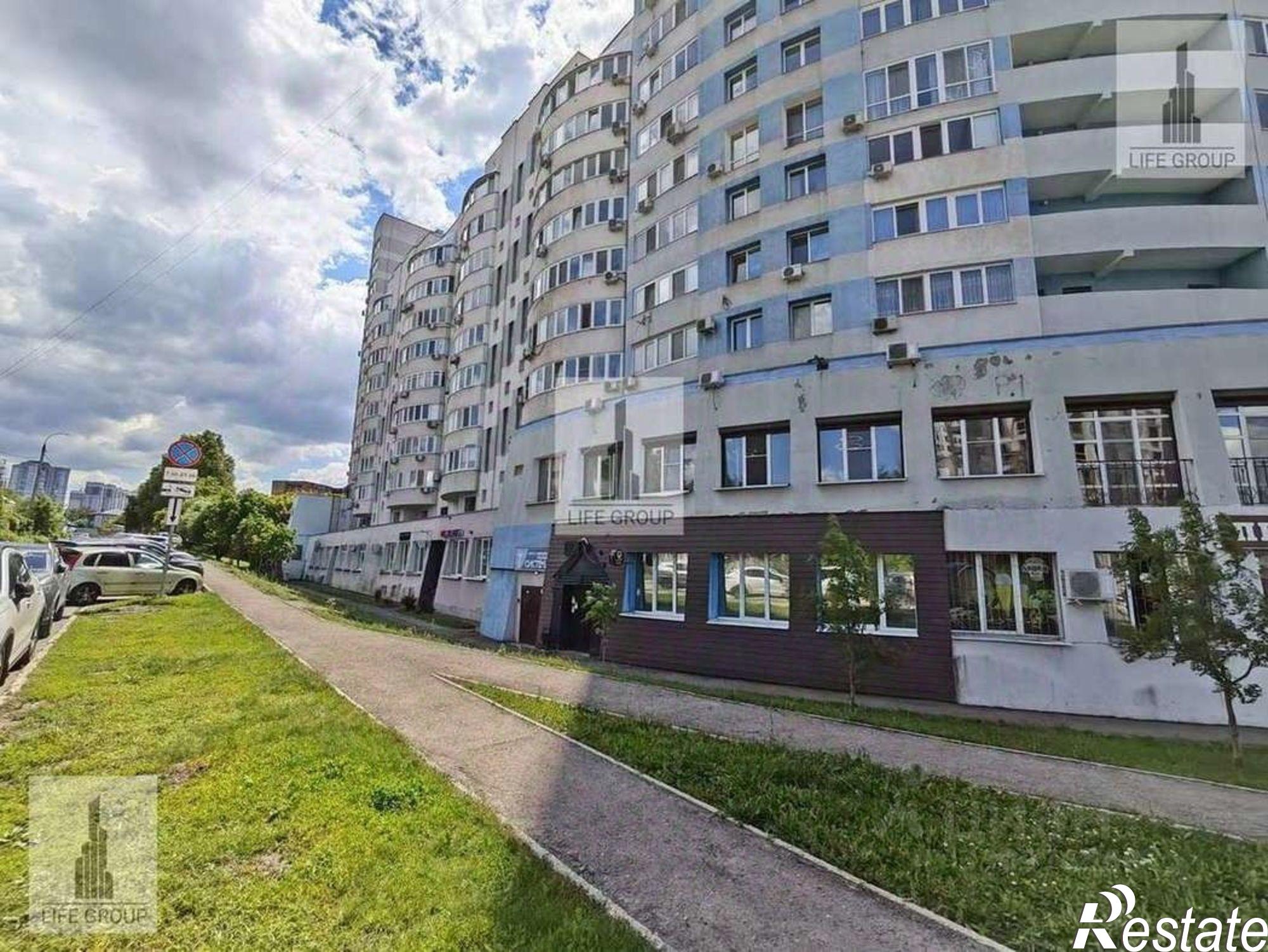 Купить торговое помещение за 19 468 300 рублей на Парковый переулок, 5