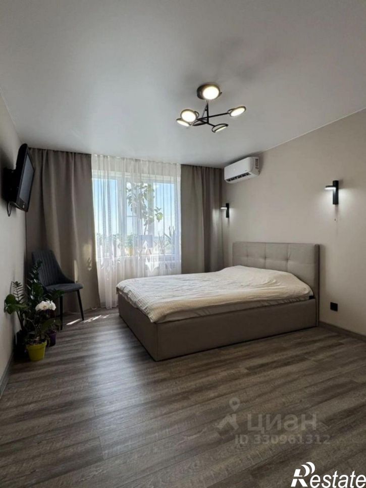 2-комн квартира 1-й кв-л, 74,  д. 74