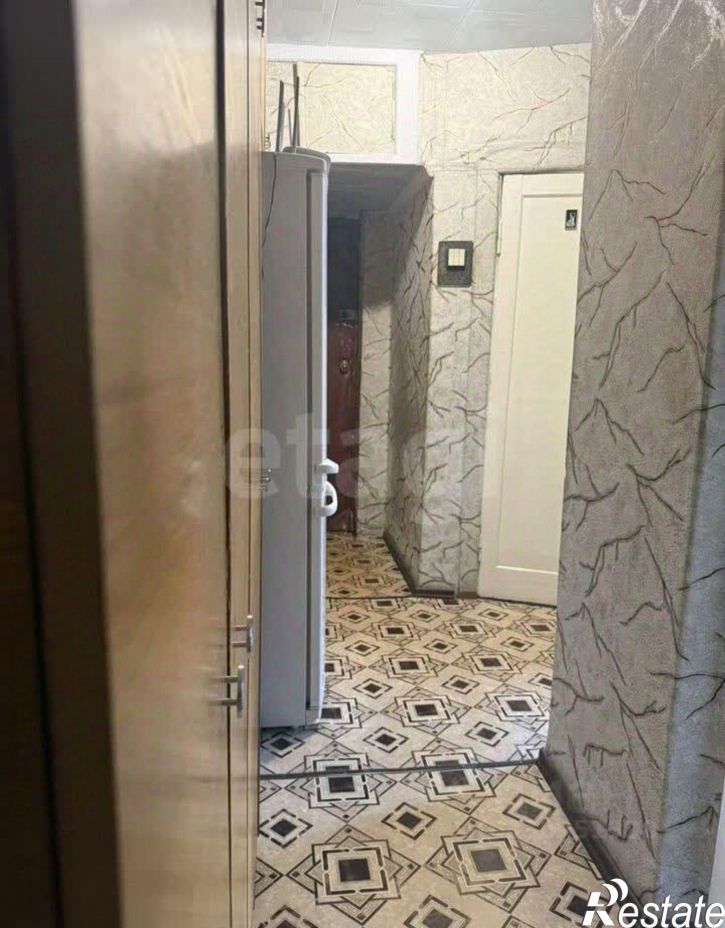 3-комн квартира улица Футболистов, 2,  д. 2