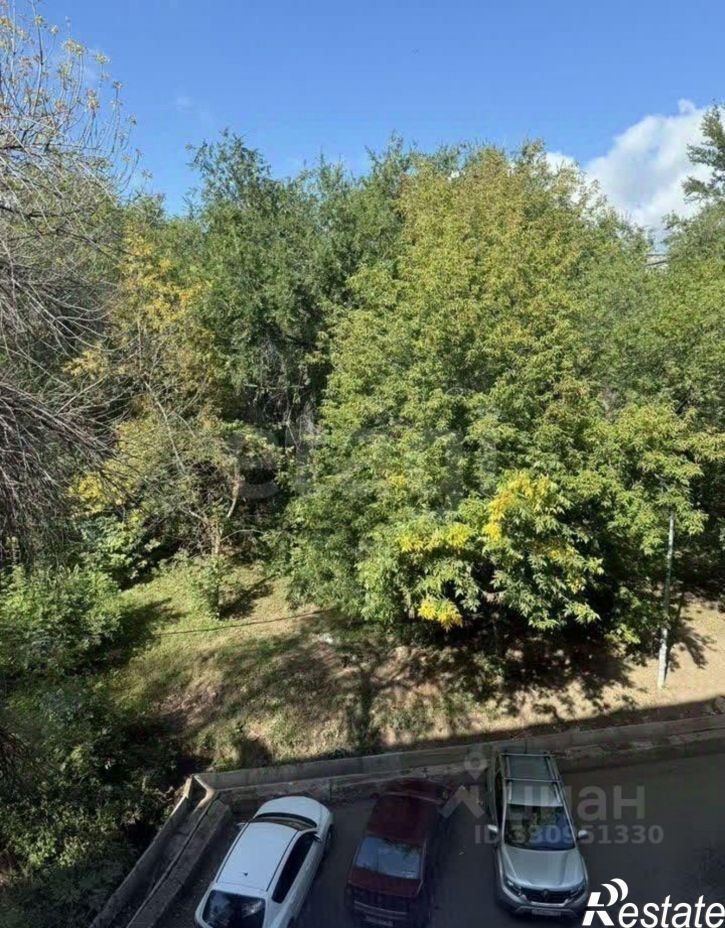 3-комн квартира улица Футболистов, 2,  д. 2