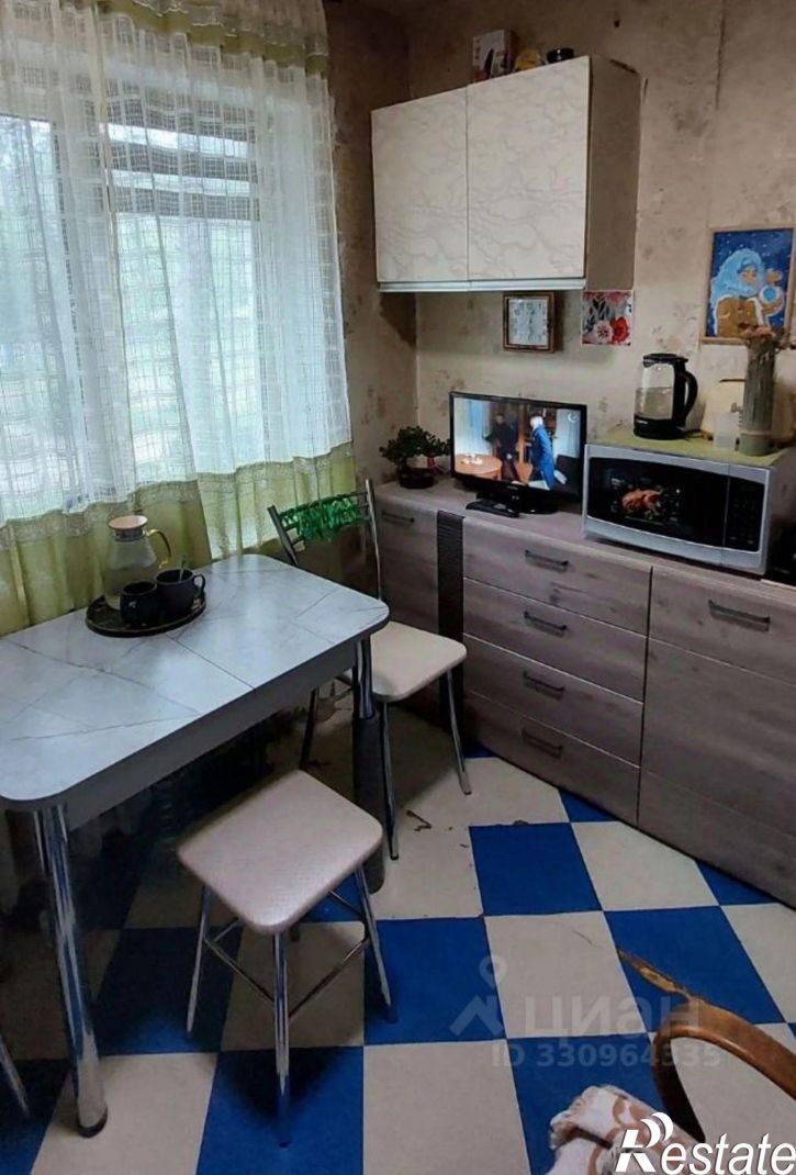 3-комн квартира ул Балаковская, 14,  д. 14