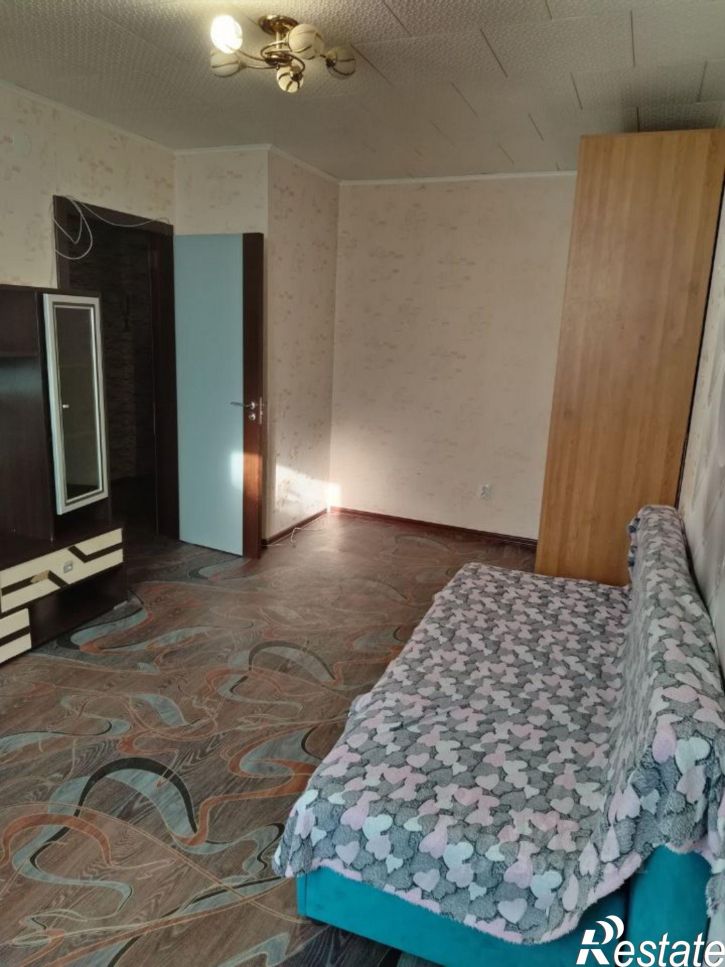 1-комн квартира улица Евгения Золотухина, 32,  д. 32