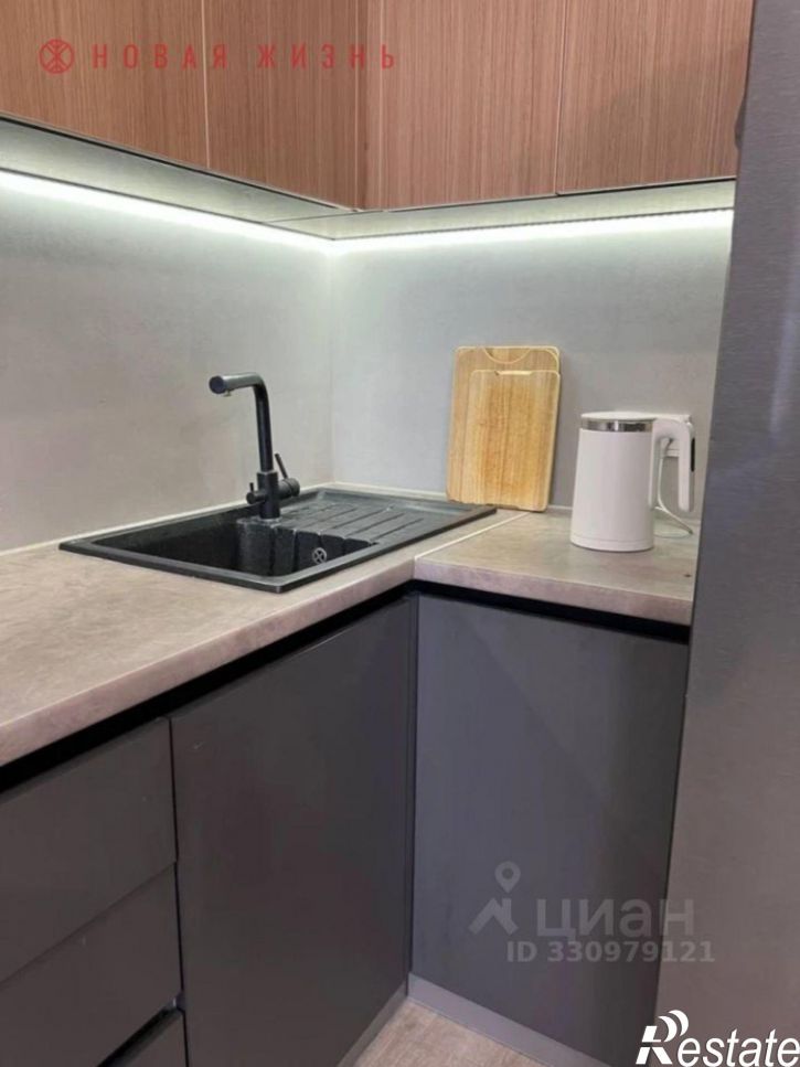 3-комн квартира ул Антонова-Овсеенко, 20,  д. 20
