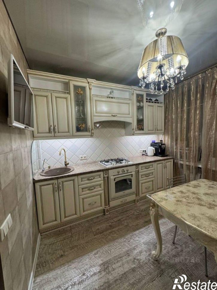 3-комн квартира проспект Металлургов, 33,  д. 33