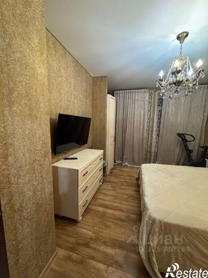 3-комн квартира проспект Металлургов, 33,  д. 33