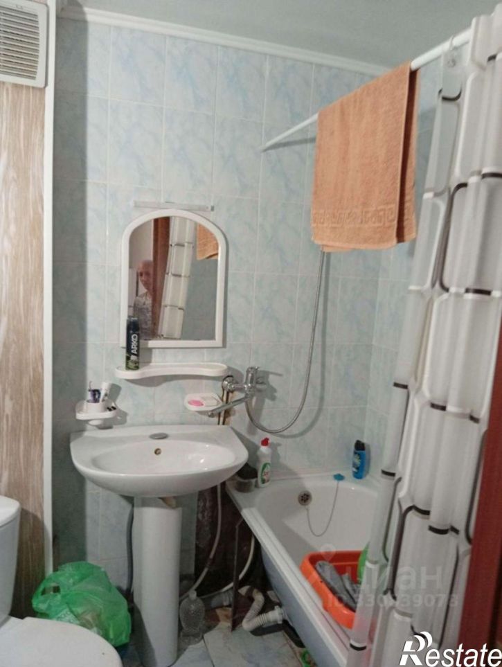2-комн квартира Батайская улица, 2,  д. 2