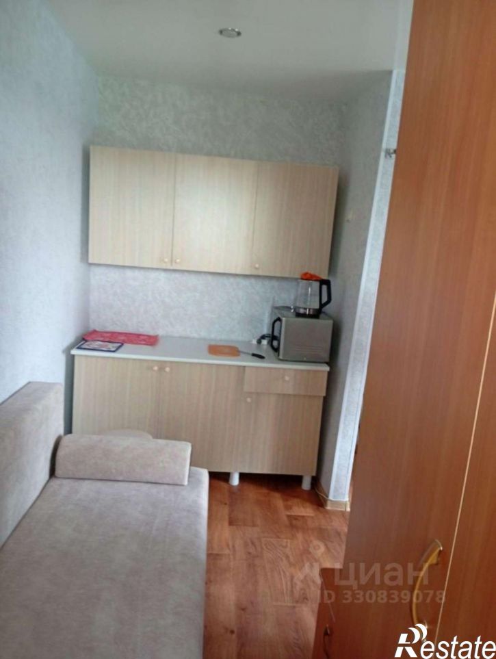 2-комн квартира Батайская улица, 2,  д. 2