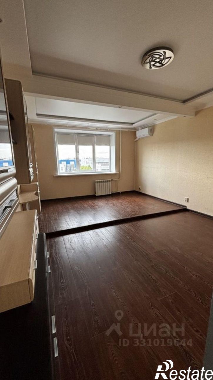 1-комн квартира ул Парижской Коммуны, 24А,  д. 24А
