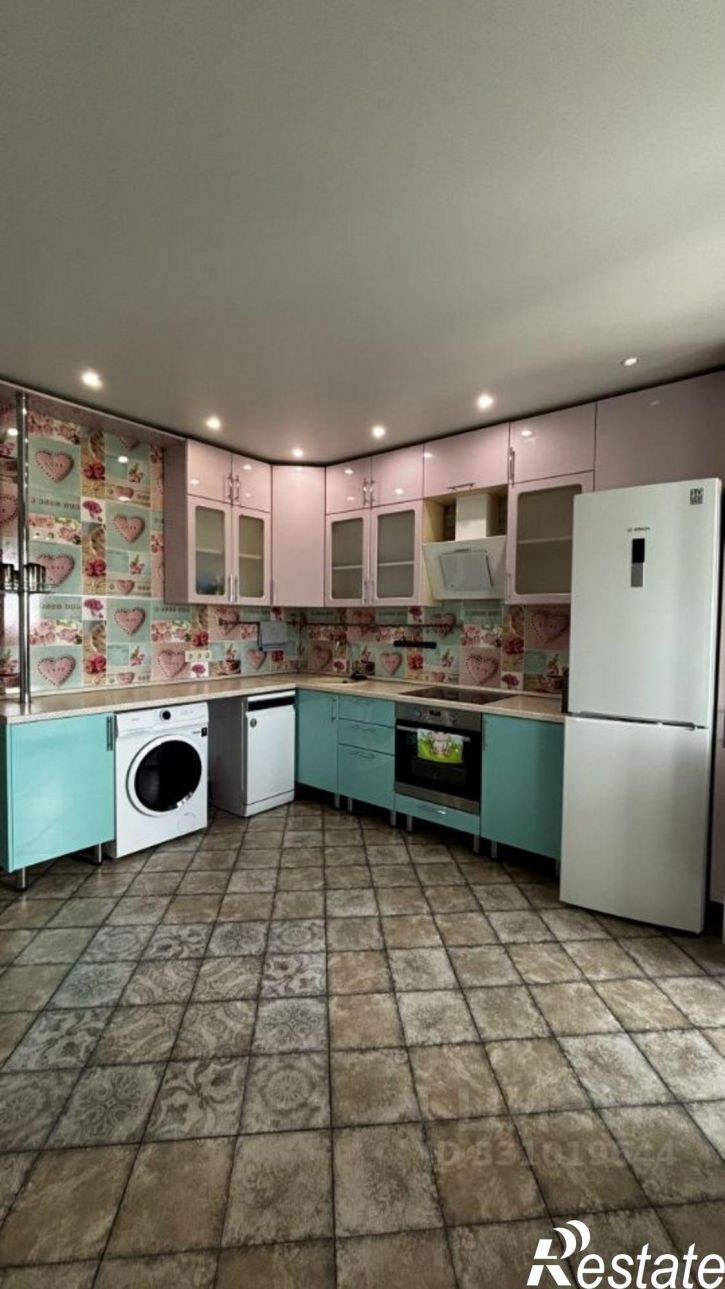 1-комн квартира ул Парижской Коммуны, 24А,  д. 24А