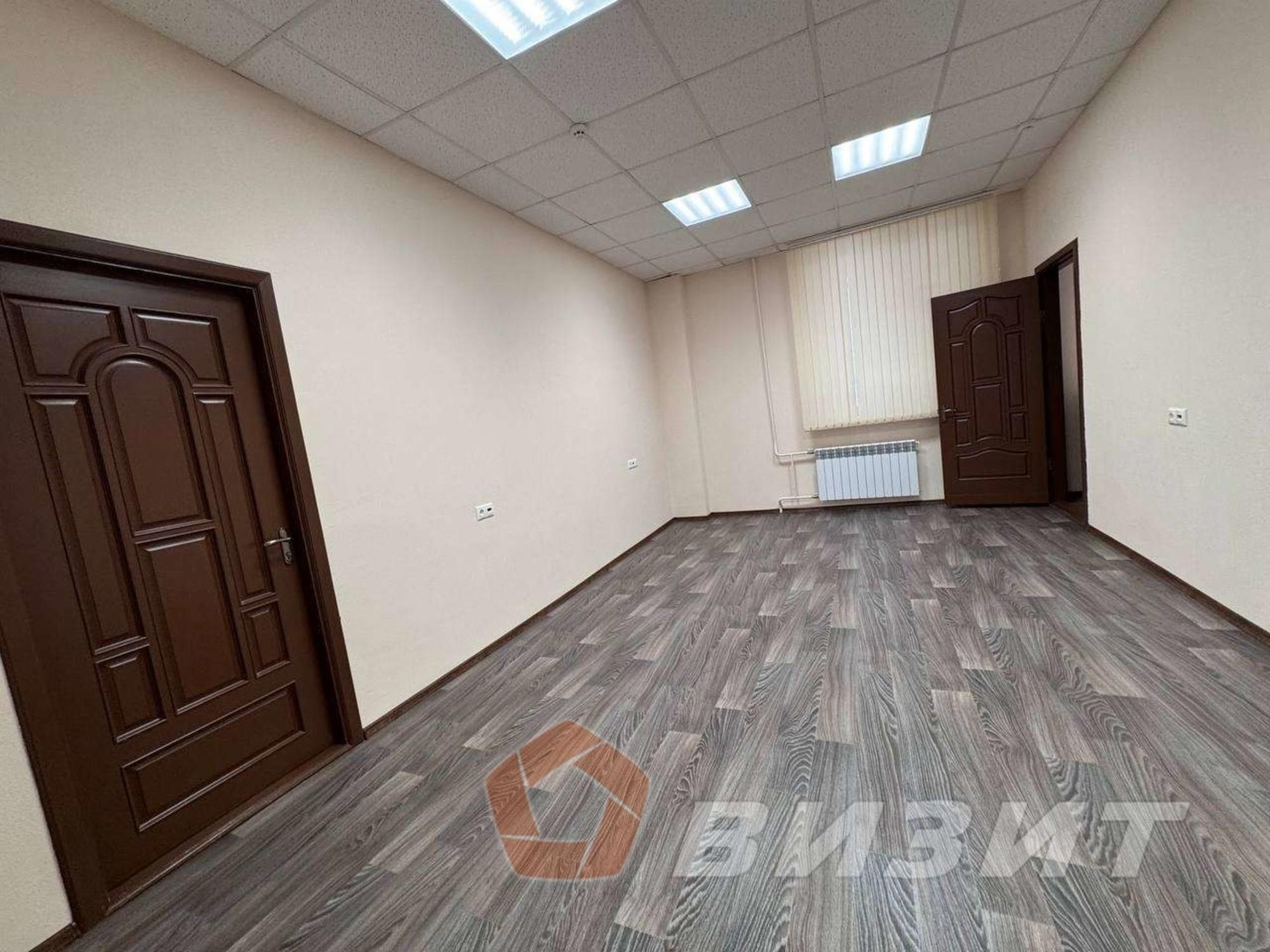Сдать офис, помещение под офис за 185 000 рублей на Мориса Тореза улица, 101А