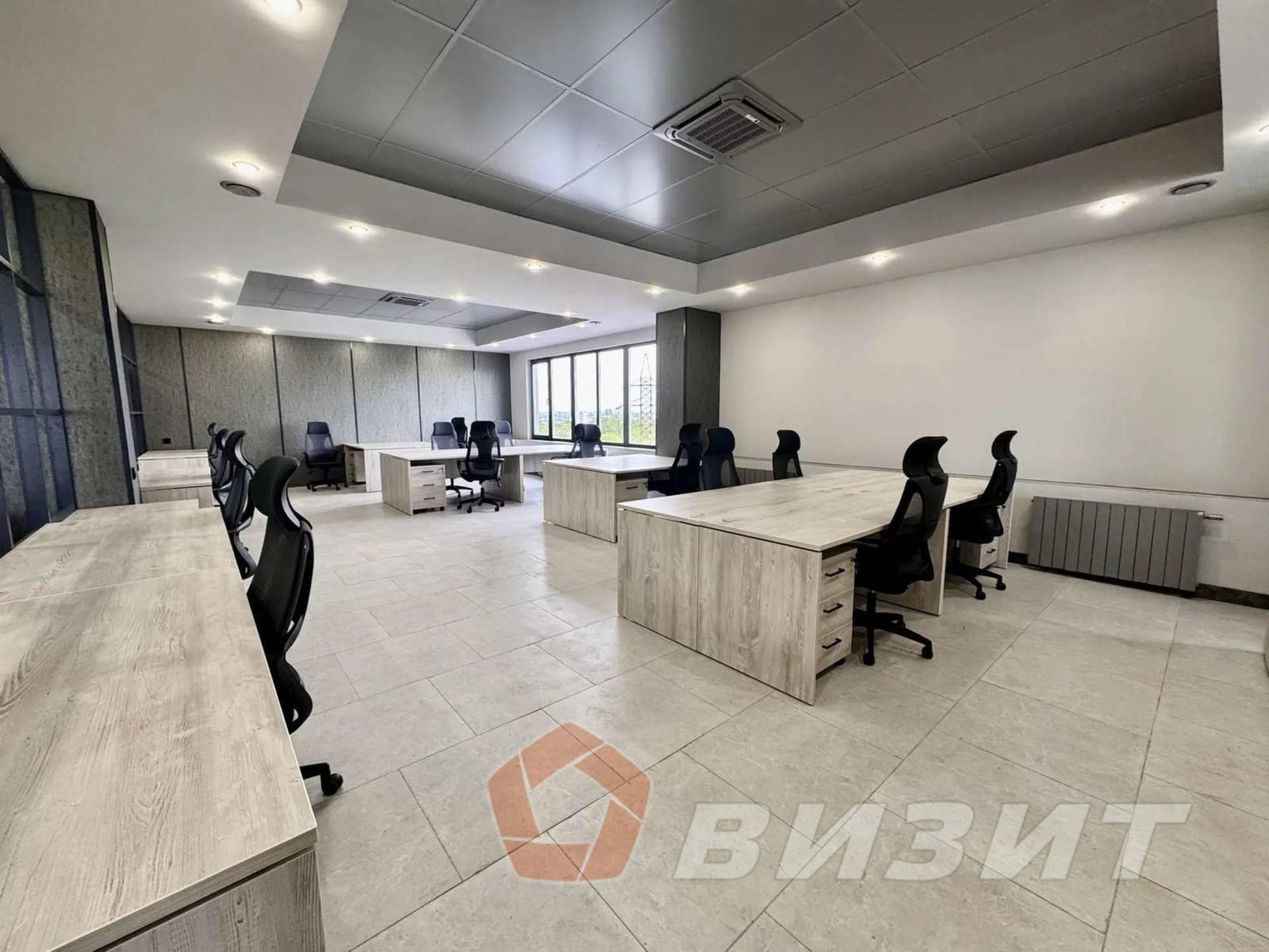 Сдать офис, помещение под офис за 451 250 рублей на Дзержинского улица, 48