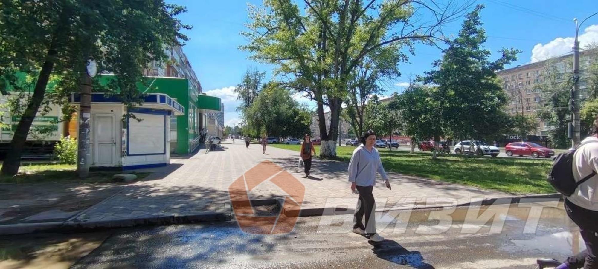 Сдать торговое помещение за 40 000 рублей на Ленина проспект, 7