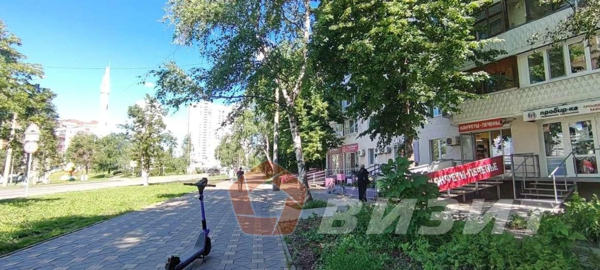 Сдать торговое помещение за 40 000 рублей на Ленина проспект, 7