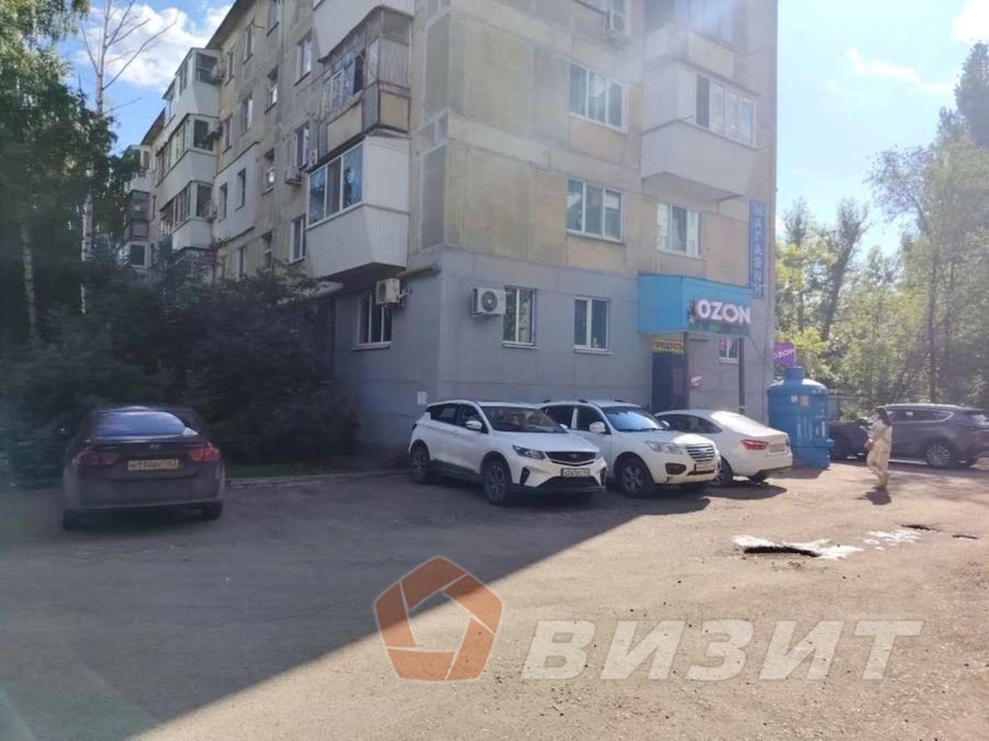 Купить торговое помещение за 9 300 000 рублей на Пугачевский тракт, 57