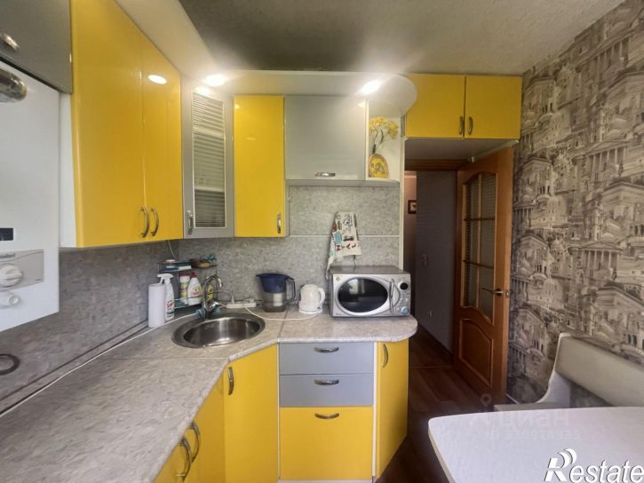3-комн квартира 11-й кв-л, 23,  д. 23