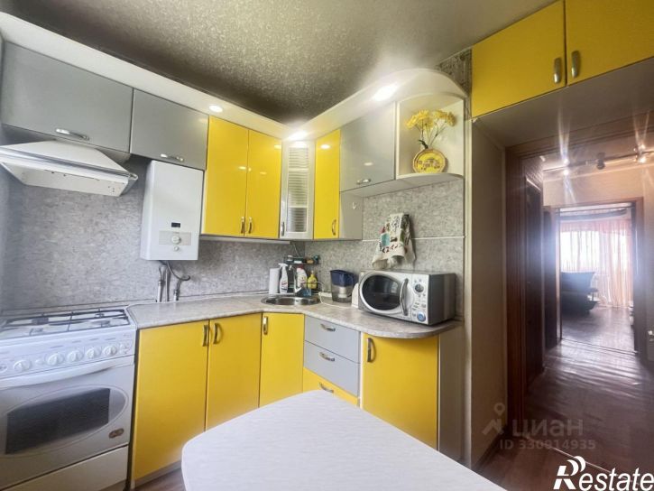 3-комн квартира 11-й кв-л, 23,  д. 23