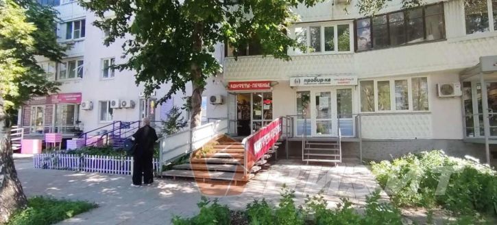 Торговое помещение Ленина проспект, 7