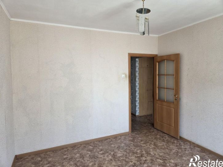 2-комн квартира улица Парижской Коммуны, 28,  д. 28