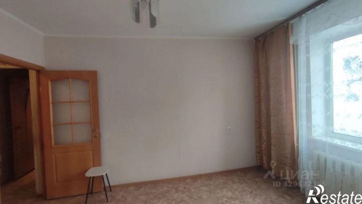 2-комн квартира улица Парижской Коммуны, 28,  д. 28