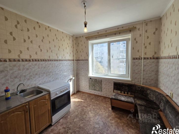 2-комн квартира улица Парижской Коммуны, 28,  д. 28