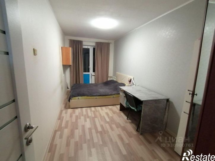 3-комн квартира Калининградская улица, 52,  д. 52
