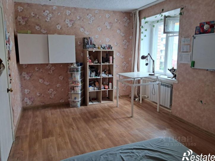 3-комн квартира проспект Юных Пионеров, 146,  д. 146