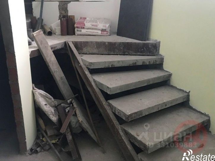 Склад ул Революционная, 70д,  д. 70д