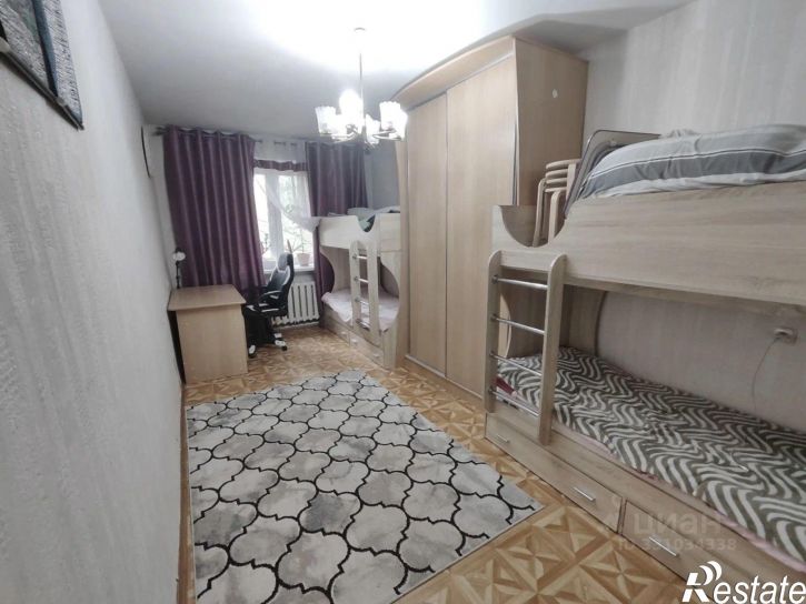 3-комн квартира ул Авроры, 110А,  д. 110А