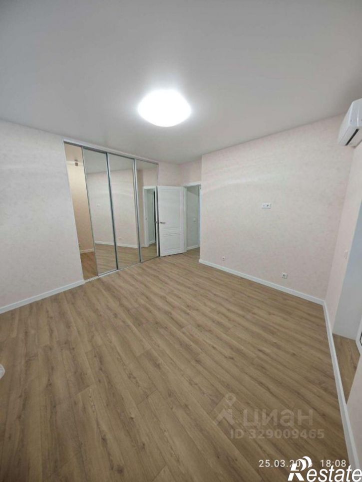 2-комн квартира проспект Карла Маркса, 242,  д. 242