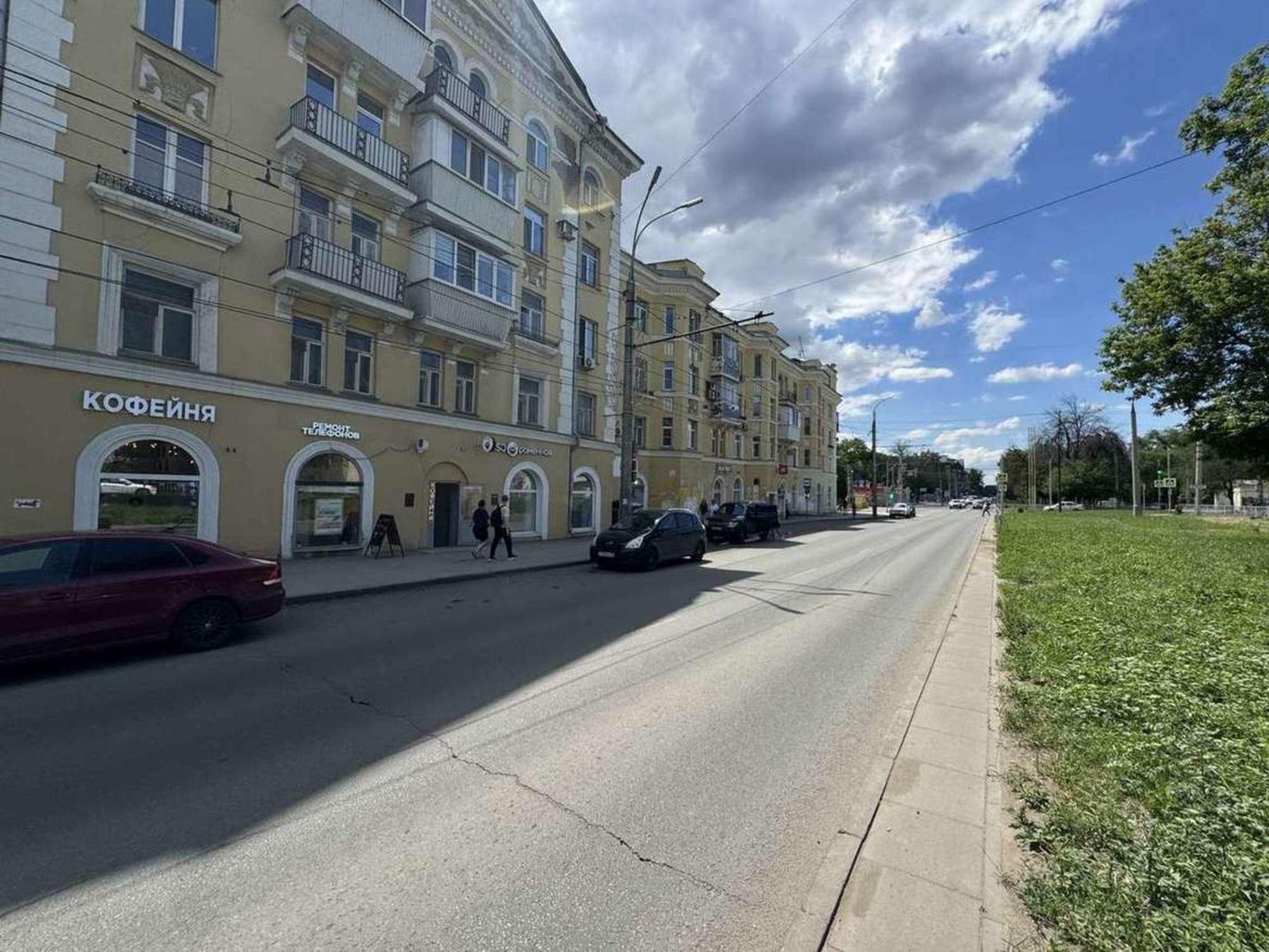 Сдать торговое помещение за 70 000 рублей на Победы улица, 101