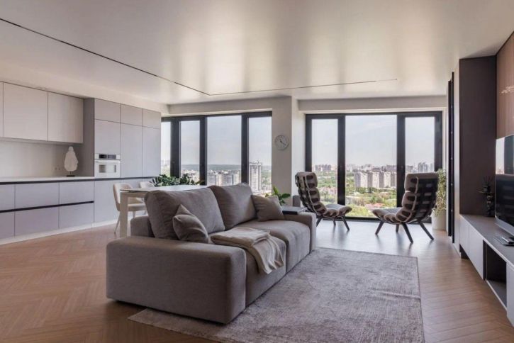 3-комн квартира Луначарского улица, 5