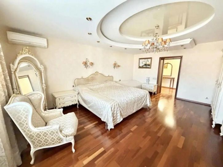 3-комн квартира Шверника улица, 19А