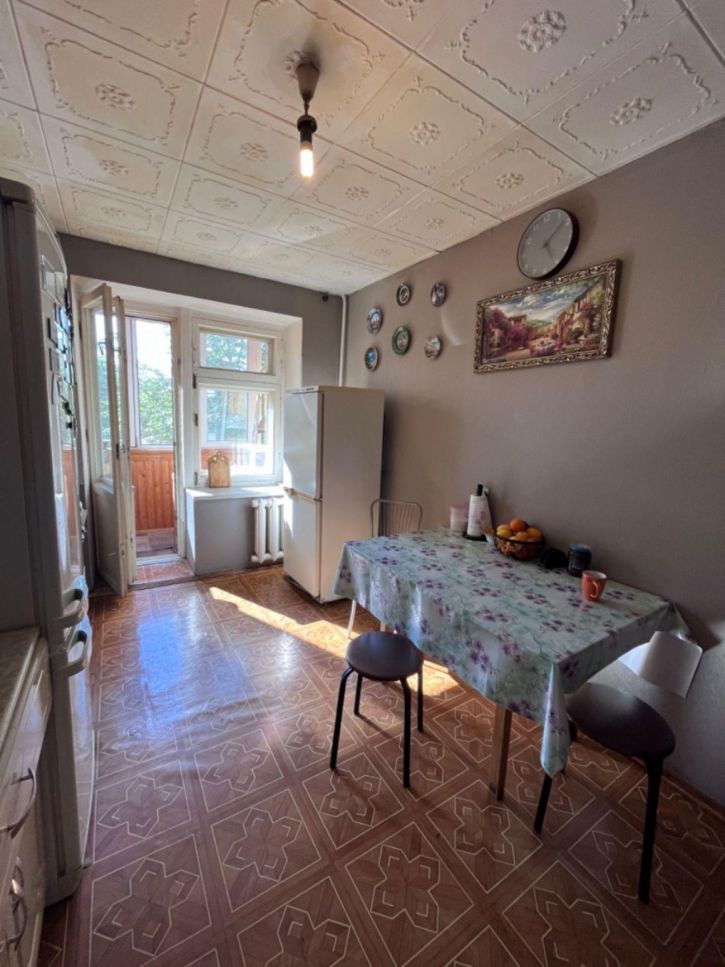 3-комн квартира Никитинская улица, 79