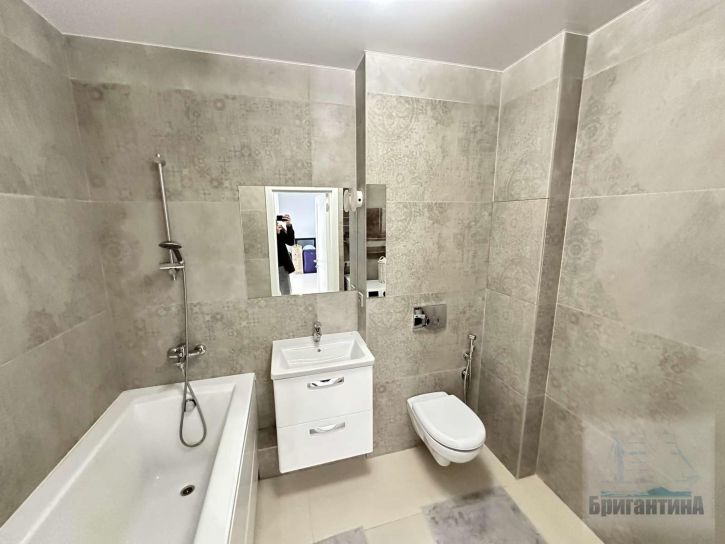 2-комн квартира Ново-Садовая улица, 106м
