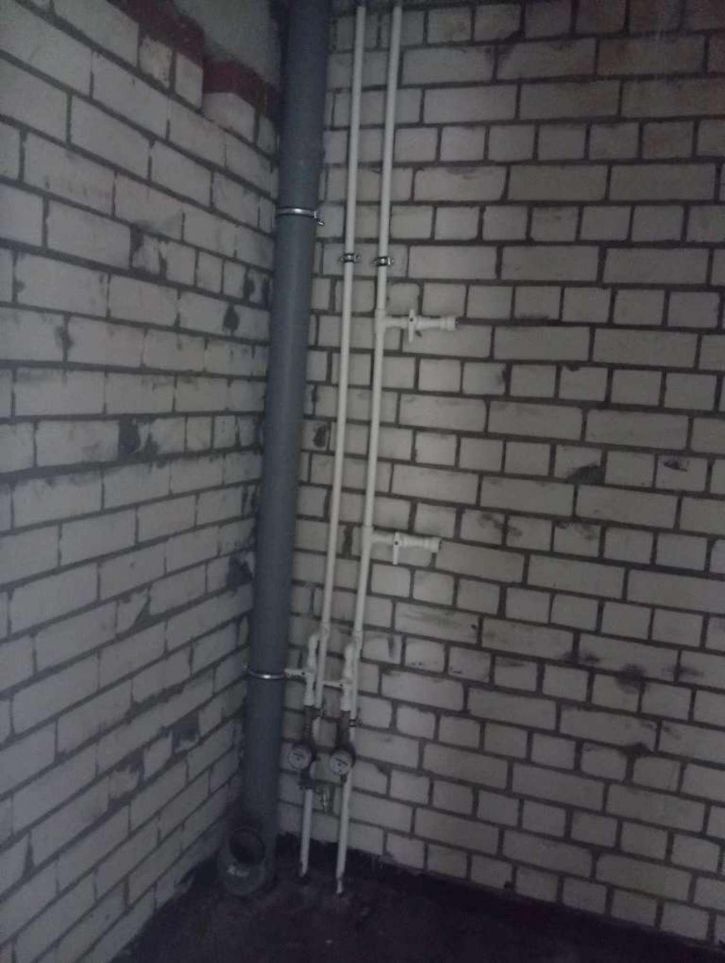 1-комн квартира Промышленности улица, 180