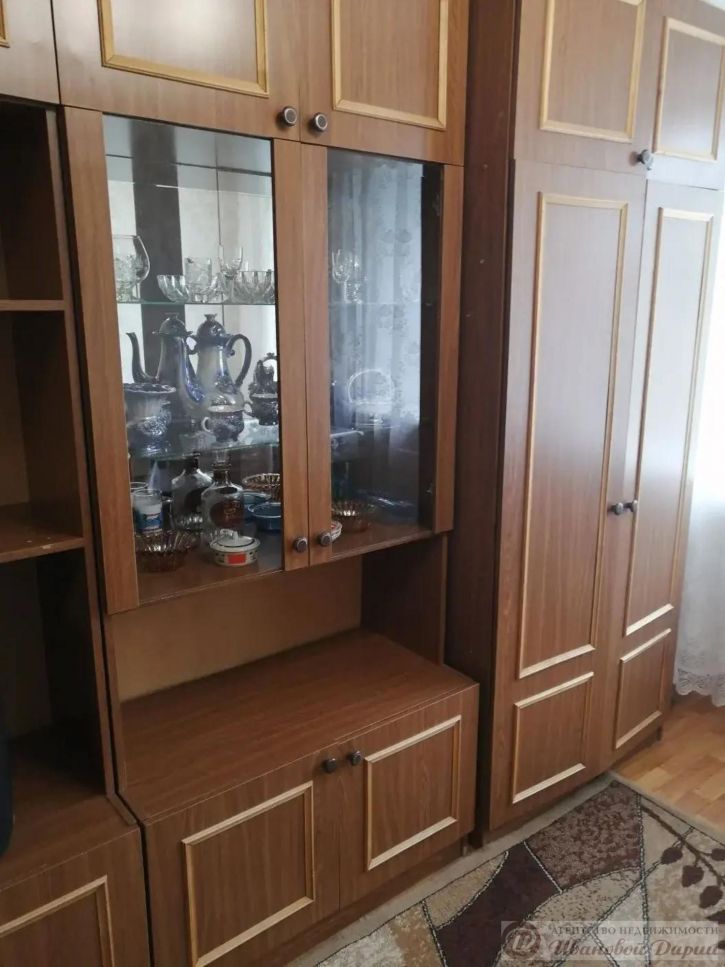 Комната Антонова-Овсеенко улица, 12а