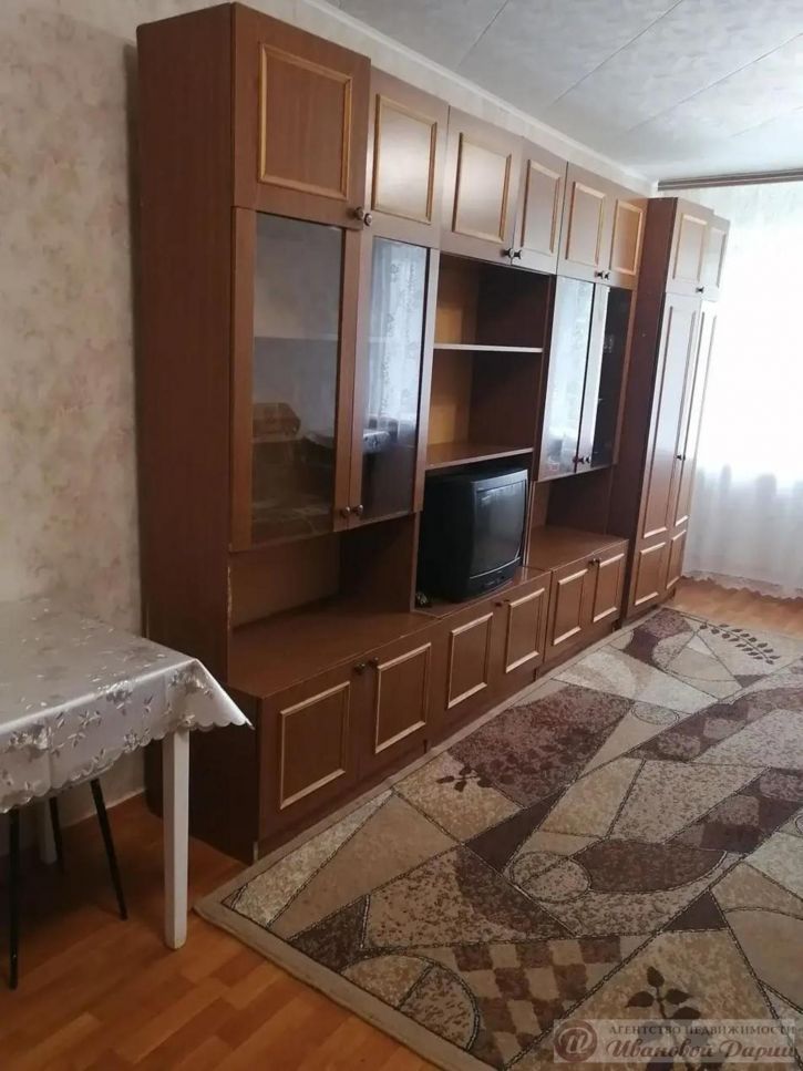 Комната Антонова-Овсеенко улица, 12а