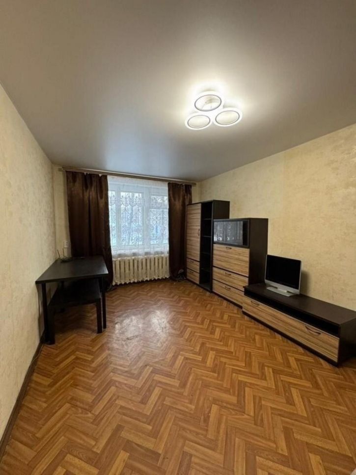 1-комн квартира Победы улица, 133