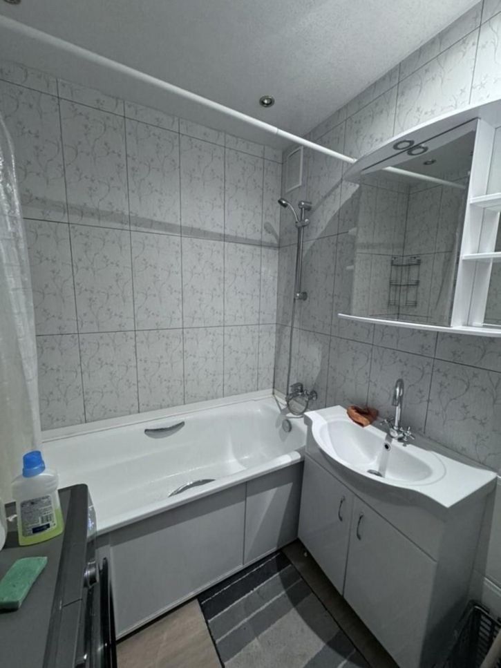 2-комн квартира Тухачевского улица, 24