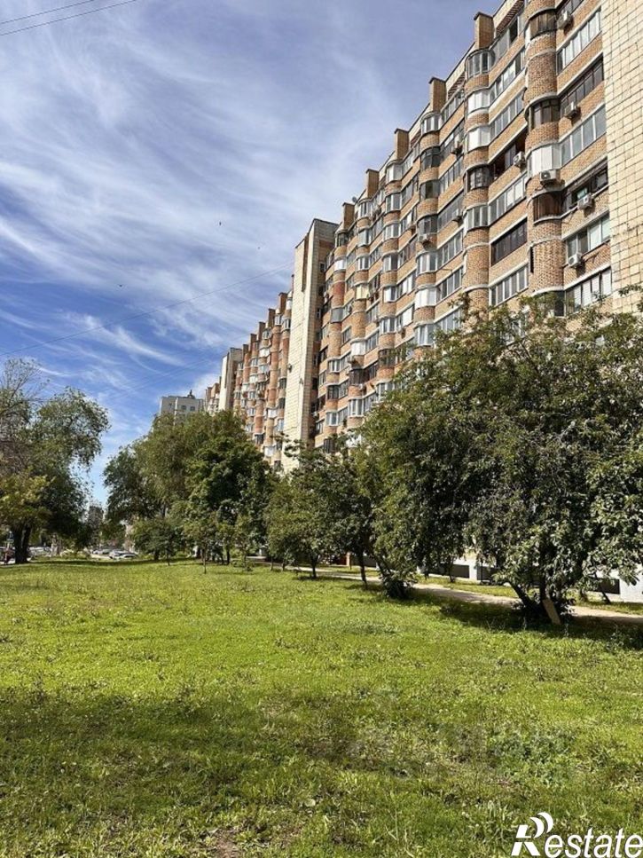 2-комн квартира улица Агибалова, 70,  д. 70
