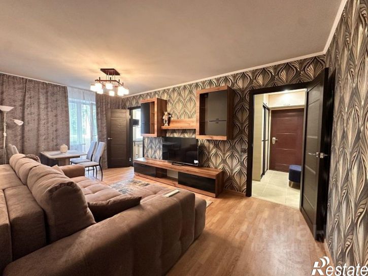 3-комн квартира Аэродромная улица, 70,  д. 70