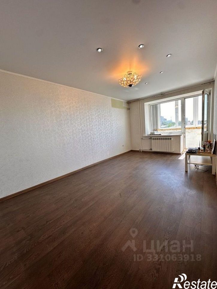 2-комн квартира улица Агибалова, 70,  д. 70