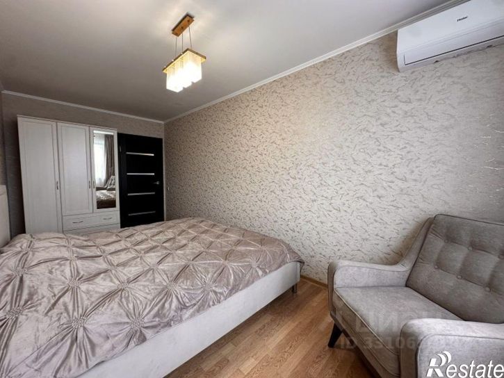 3-комн квартира Аэродромная улица, 70,  д. 70