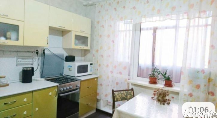 1-комн квартира проспект Кирова, 350,  д. 350