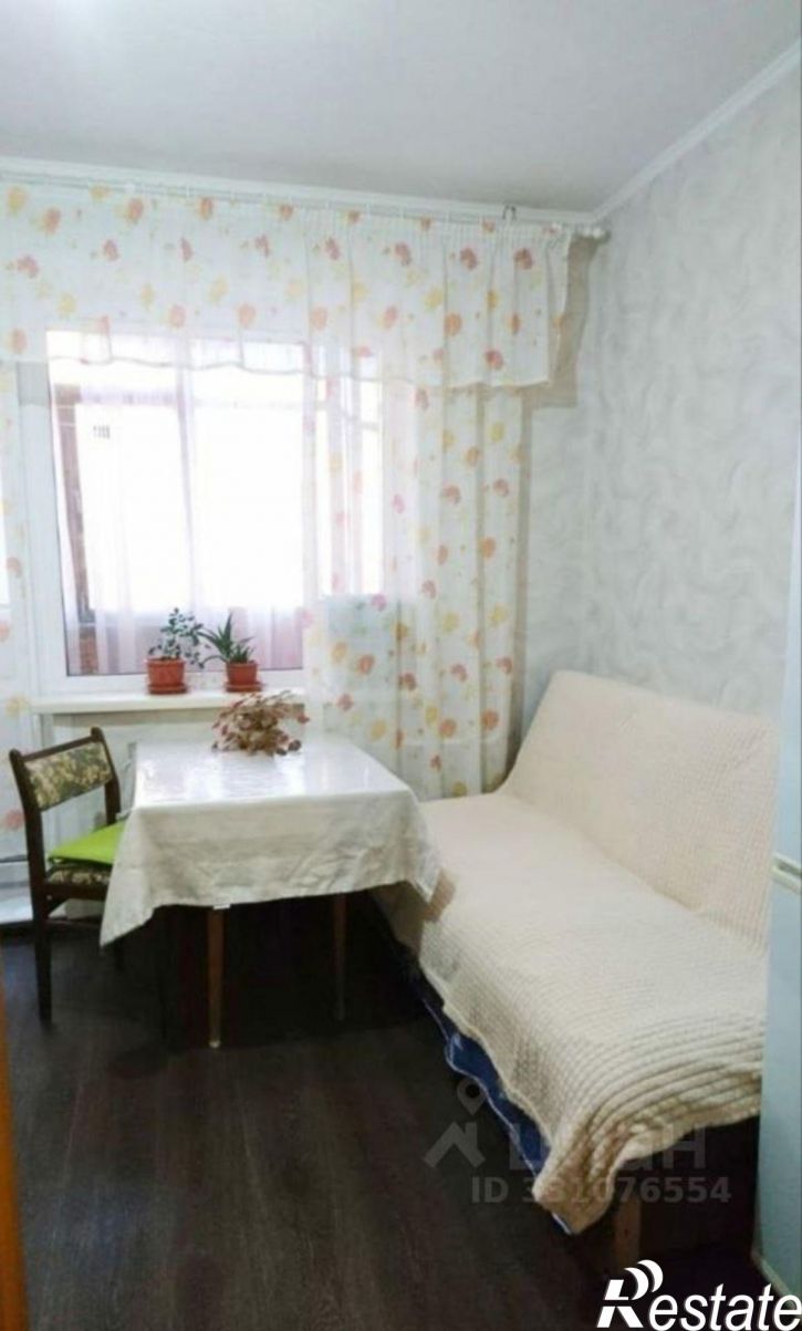 1-комн квартира проспект Кирова, 350,  д. 350