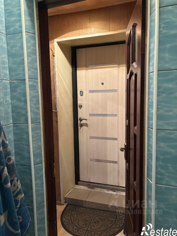 2-комн квартира 11-й кв-л, 18,  д. 18